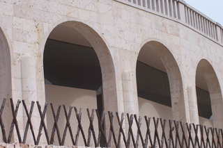 la pietra bianco di santa cesarea